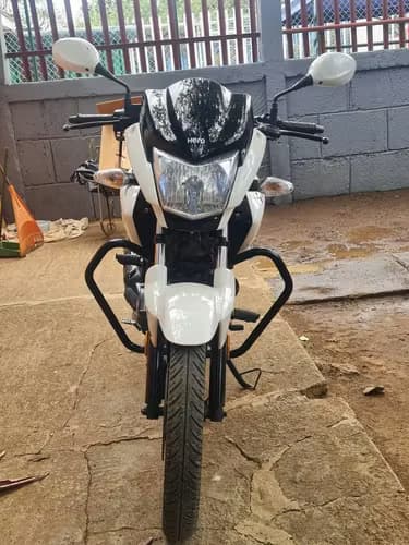 2024 Hero Hunk 150 - foto 1