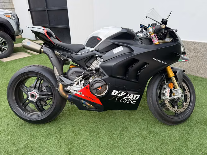 2023 Ducati Panigale V4 SP2 - foto 1