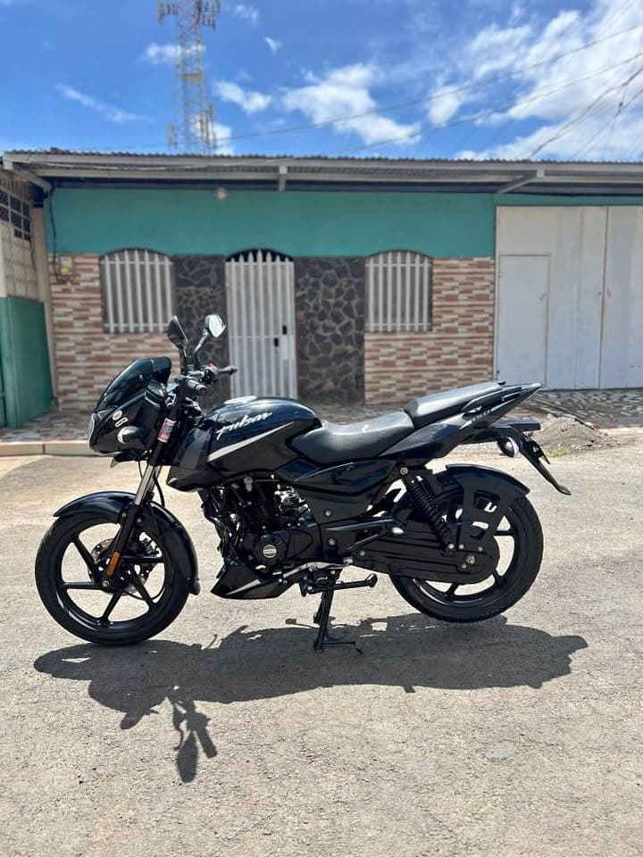 2023 Bajaj Pulsar neon 150 - foto 1