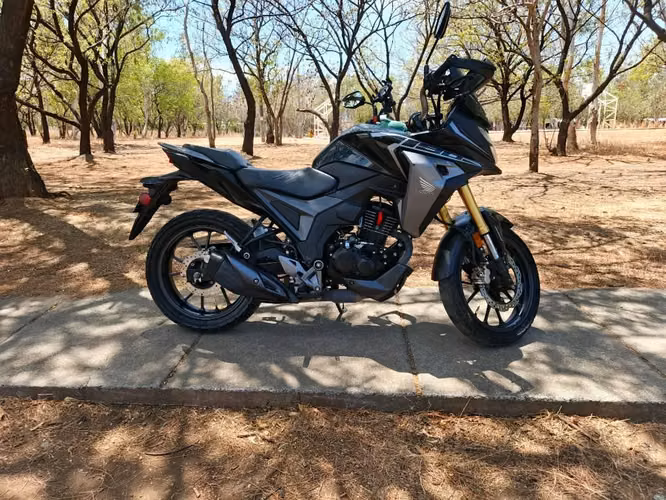 2025 Honda Nx190 - foto 1